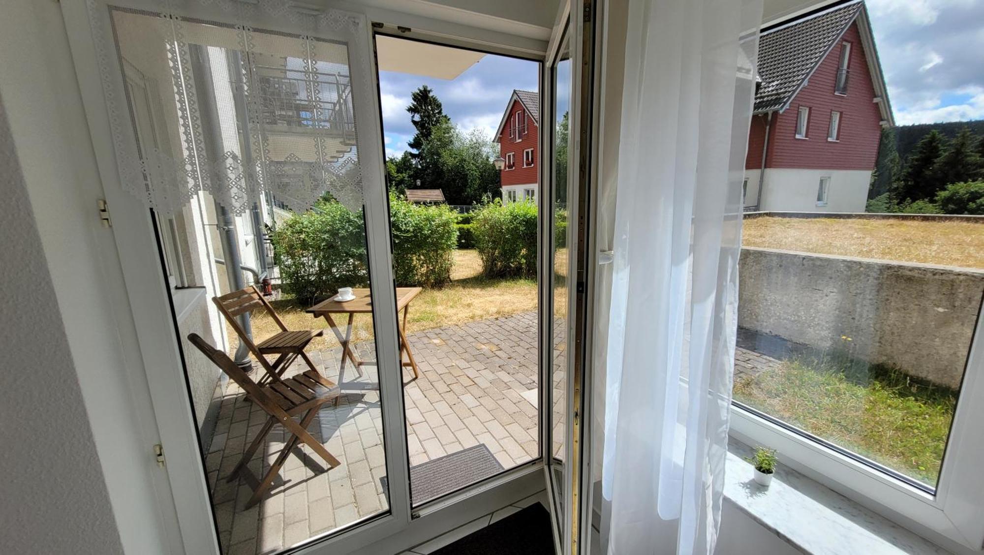 Wohlfuehl-Ferienwohnung Mit Tiefgarage Im Gruenen Оберхоф Экстерьер фото